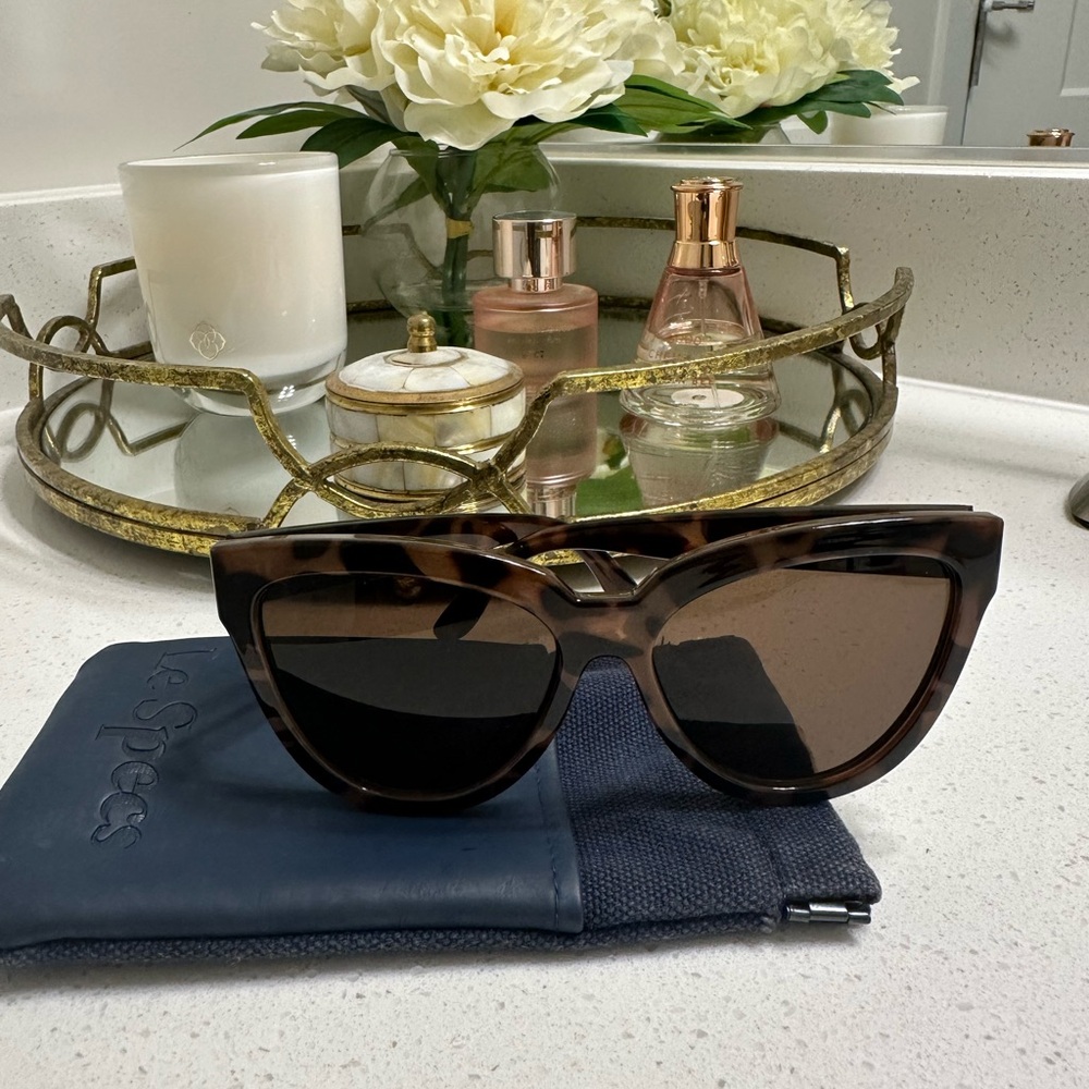 Le Specs Brown Sunglasses